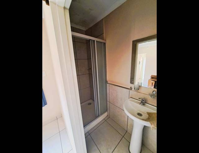 3 BEDROOM HOUSE FOR SALE IN HEUWELOORD